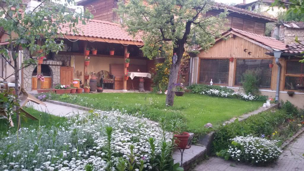 Guest House Bashtina Striaha Koprivshtitsa Exterior foto